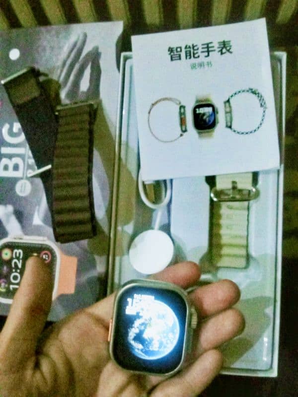 smart watch berand new . . . . 2