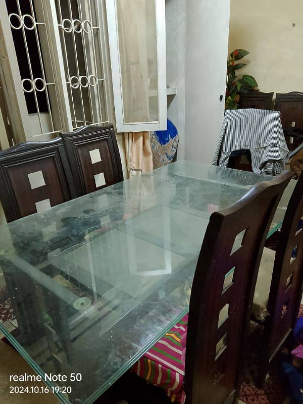 Dining table for sale 1