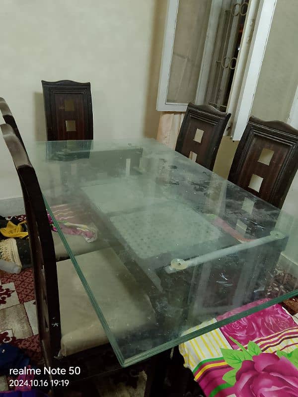 Dining table for sale 2