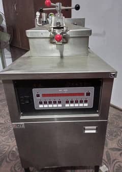 Henny Penny Pressure Fryer