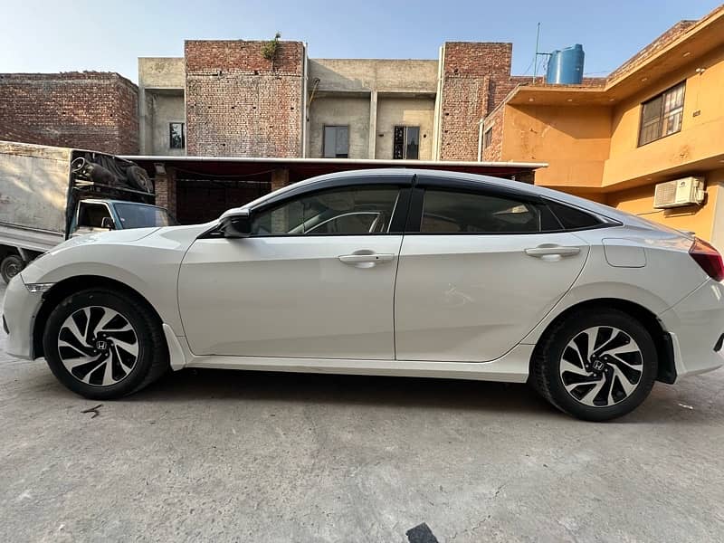 Honda Civic VTi Oriel Prosmatec 2017 10