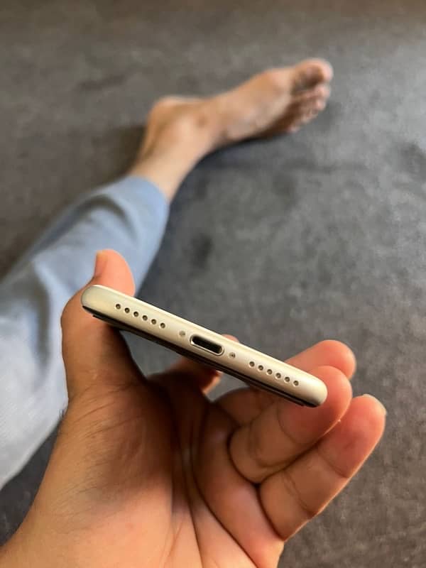 iphone SE(2020) pta 3