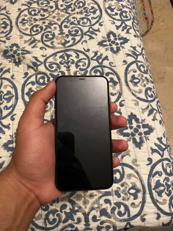 iPhone 11 Pro 10/10 condition 64 Gb jv 1