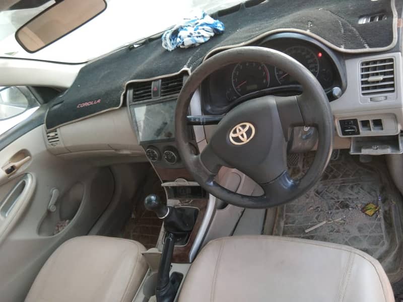 Toyota Corolla XLI 2012 12