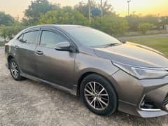 Toyota Altis Grande 2015 0