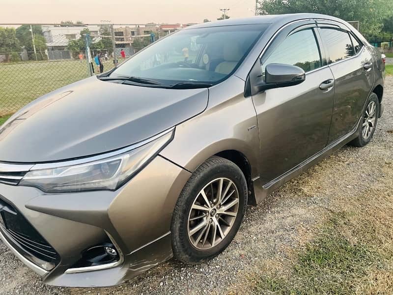 Toyota Altis Grande 2015 2