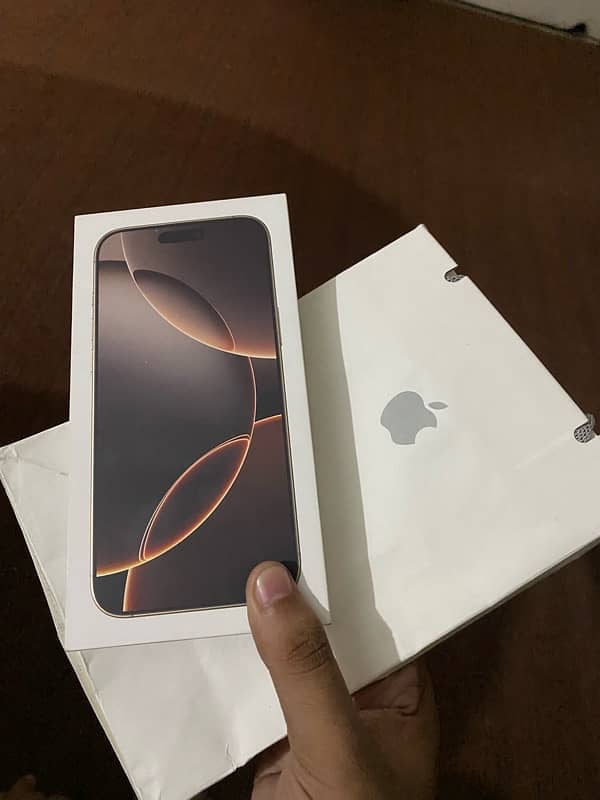 iphone 16 pro max 256GB 0