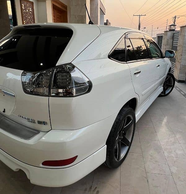 Toyota Harrier 2009 6