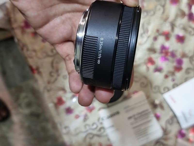 Canon 50mm f1.8 stm with box 3