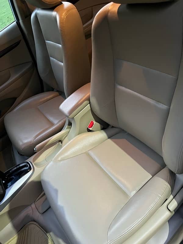 Honda City Aspire 1.5 Automatic 8