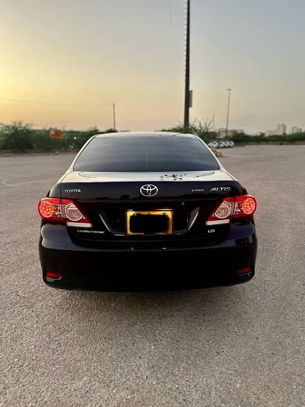 Toyota Corolla Altis 2012 FULL ORIGNAL 1