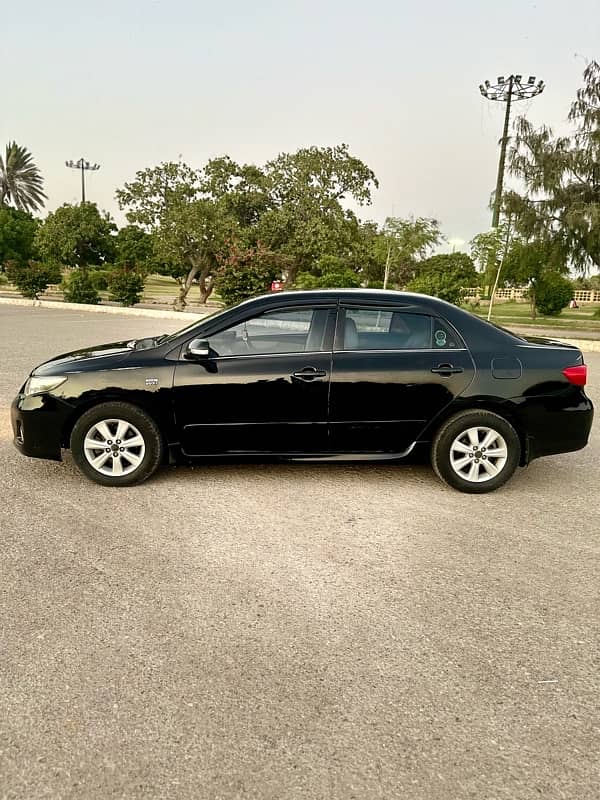 Toyota Corolla Altis 2012 FULL ORIGNAL 5