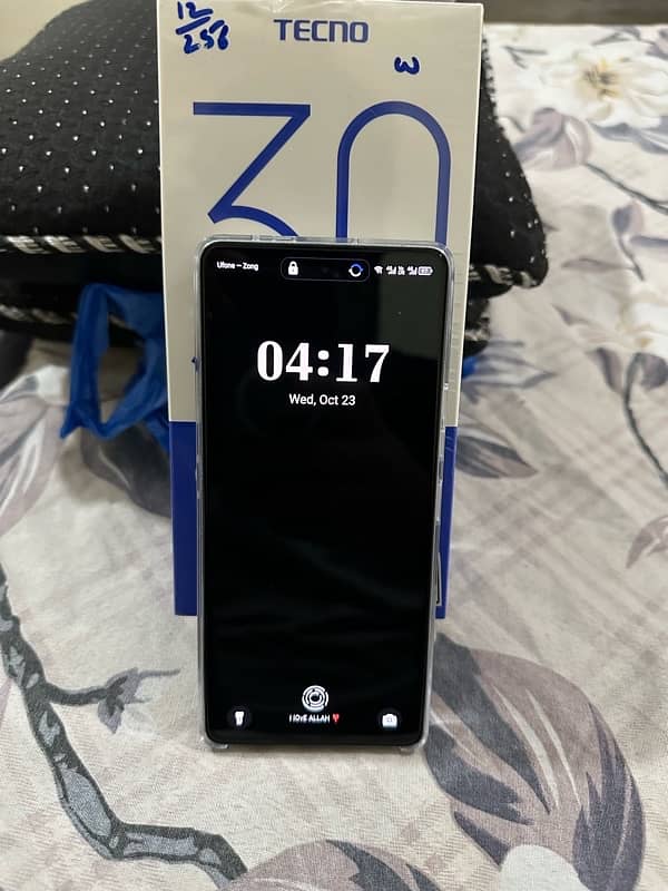 Tecno Camon 30 12GB 256GB 4