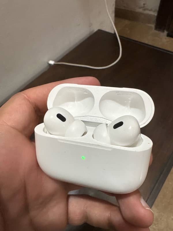 Apple AirPods Pro 2 1