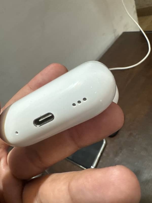 Apple AirPods Pro 2 2