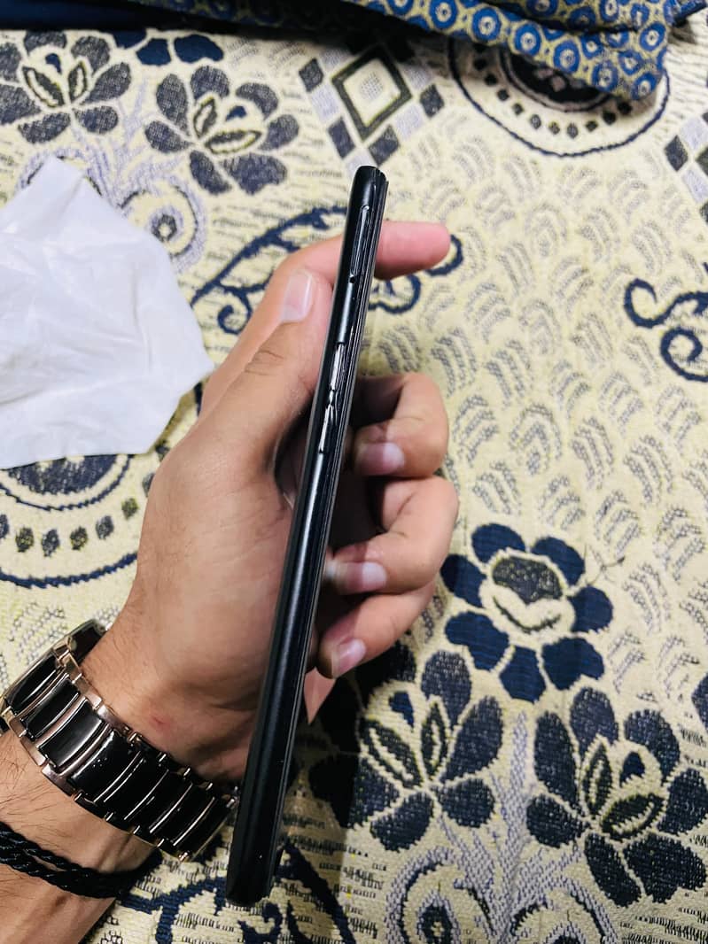 OPPO Reno 5 16GB Ram 6