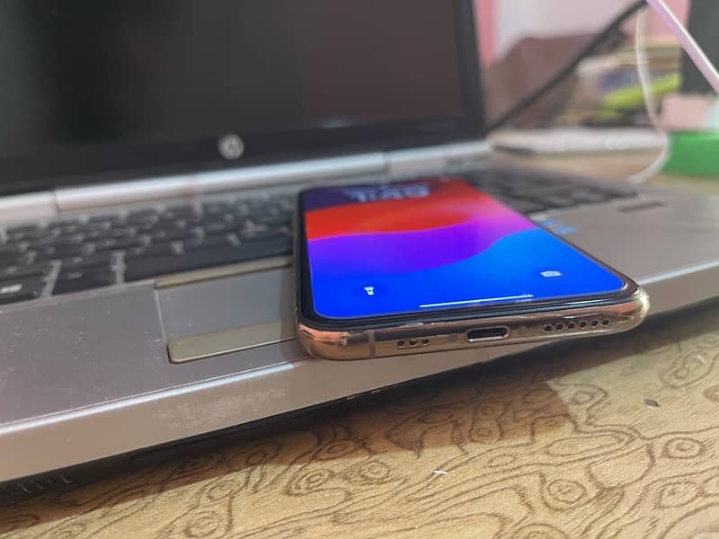 iphone xs non pta 9