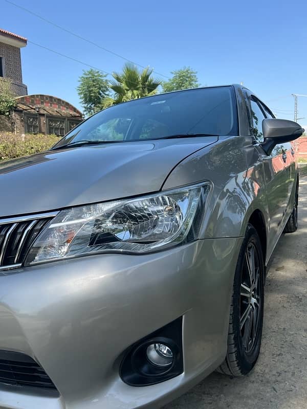 Toyota Corolla Axio luxel 2012 3