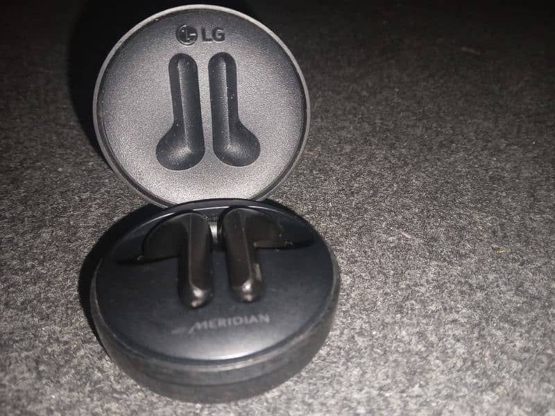 LG Tone Bluetooth 1