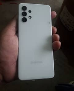 Samsung A 32 genion with box and charger