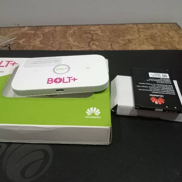 Zong Bolt plus unlocked Wifi hotspot device 1