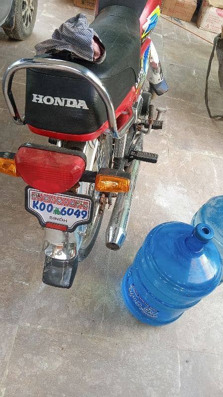 Honda CD 70 model 2021 4