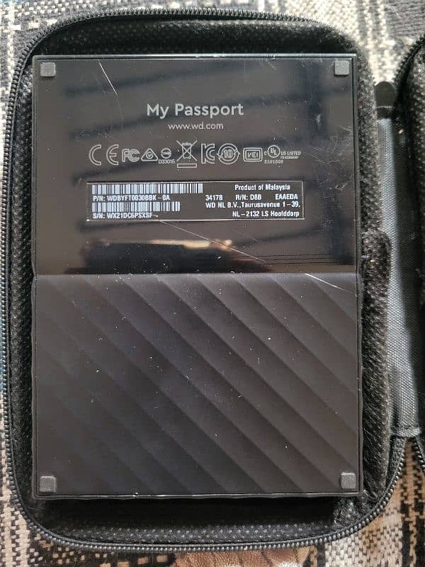 External Hard Drive 3 TB (3000 GB) 2