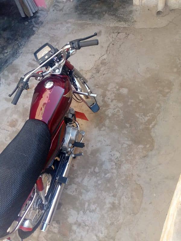 Honda 70 CD for sale 2