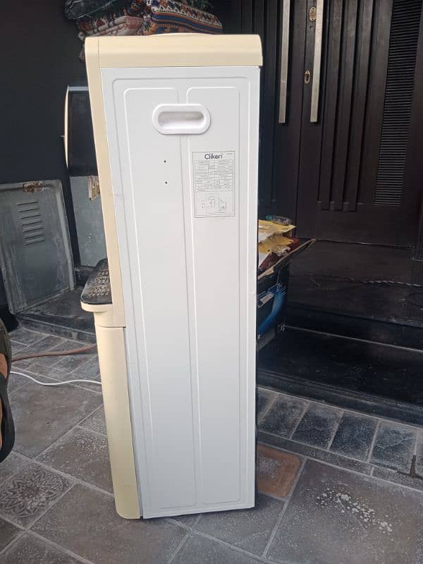 Cilkon water dispenser urgent sale 03013965838 2