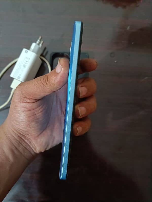 Redmi note 12 pro + 5G 12/256gb 6