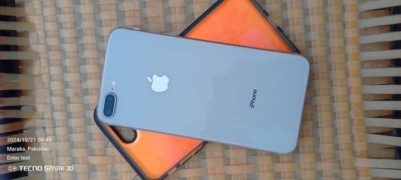 iphone 8 plus  PTA approved urgent sell 1