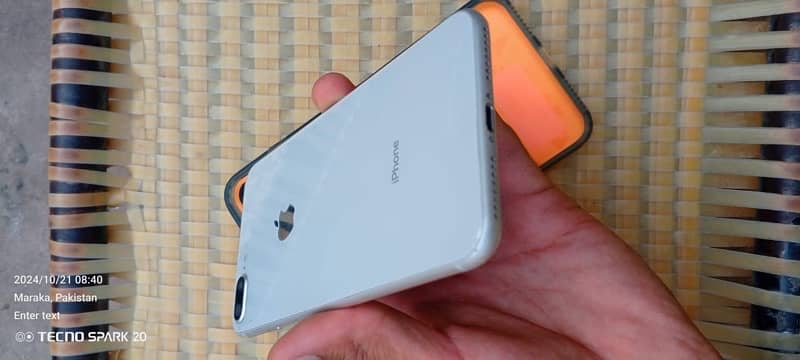 iphone 8 plus  PTA approved urgent sell 3