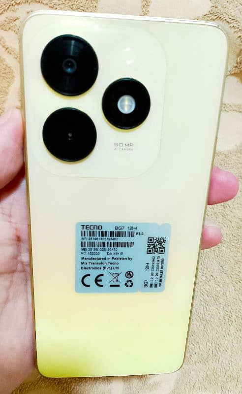 Tecno Spark 20c,, 4+4/128gb, (Only exchange with new models) 6