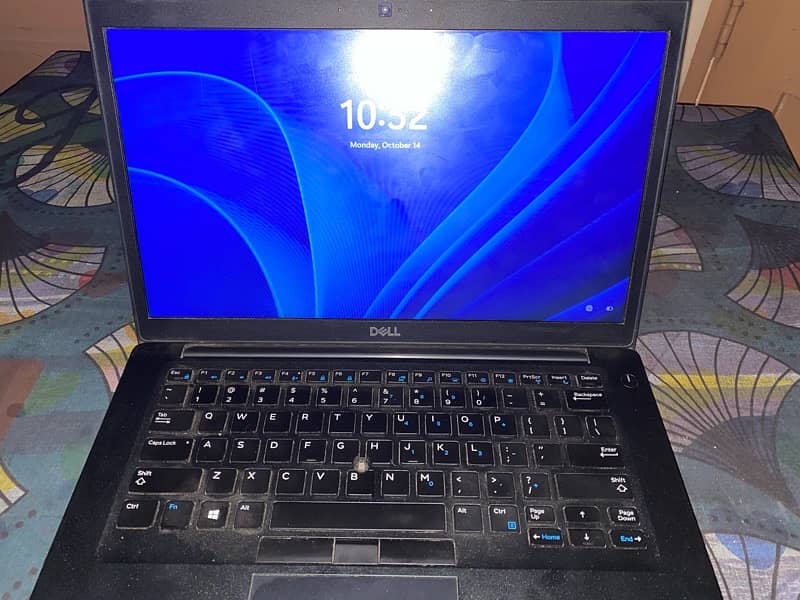 Dell Laptop 7490 i7 8th Generation 6