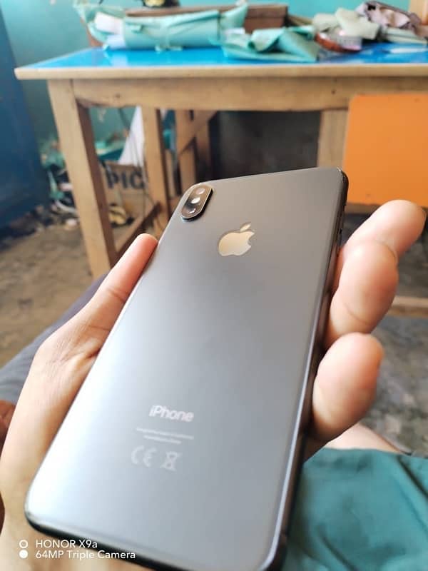 i phone xs max 2