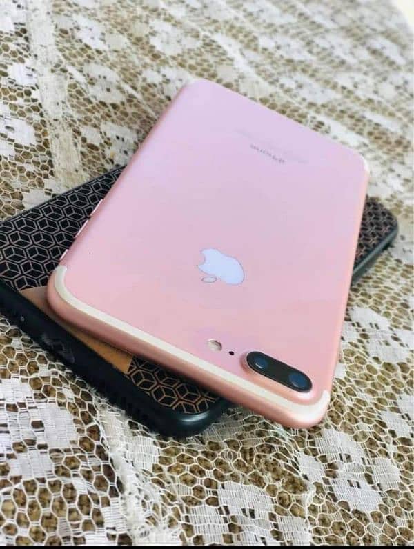 I phone 7 plus 128GB My Wahtsap Number 0328/9441242 1