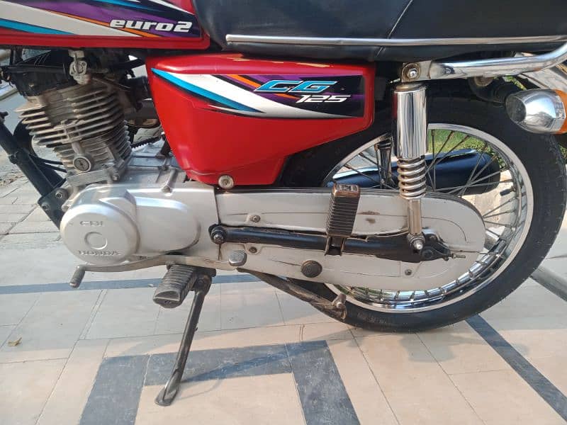 Honda CG 125 For Sale 2015 Lush condition 6