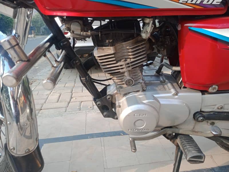 Honda CG 125 For Sale 2015 Lush condition 8