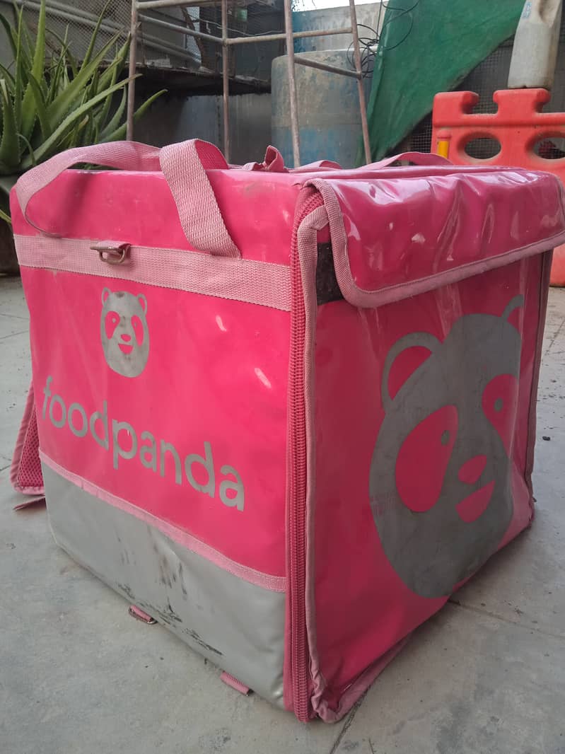 Food Panda Delivery Bag 2