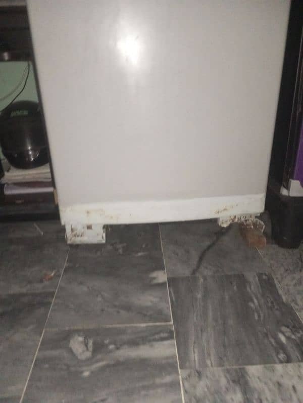 PEL refrigerator for sale 3