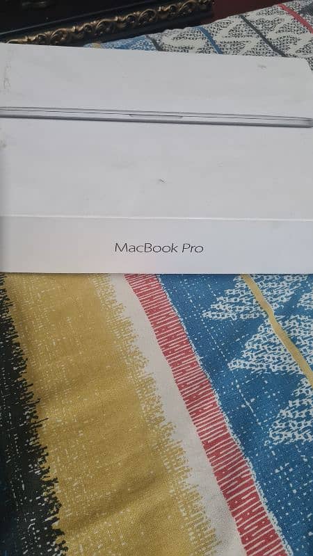 Apple MACBOOK Pro 5