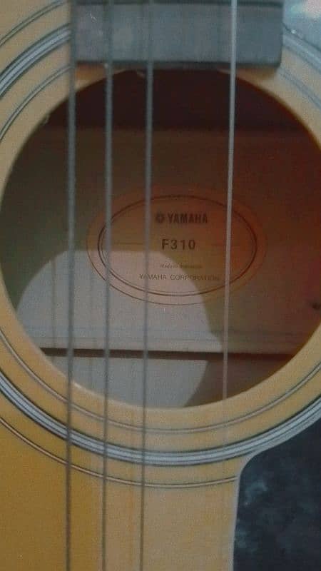 Yamaha F310 Acoustic Guitar 3