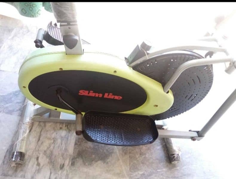 Exercise cycle/Air bike by Slim line company 2