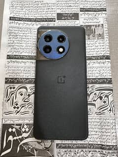 one plus 11 16/256 with charger box cable pta Approved