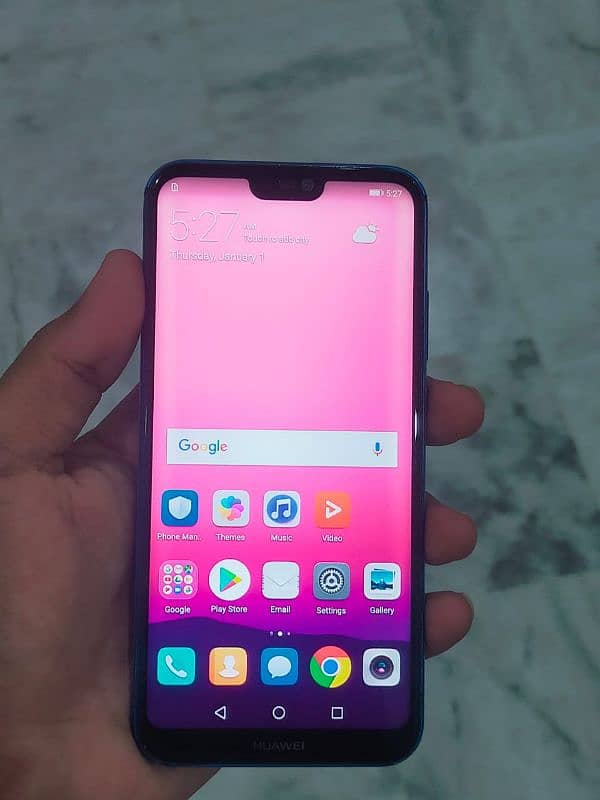 huawei  P20 Lite.  4/32 0