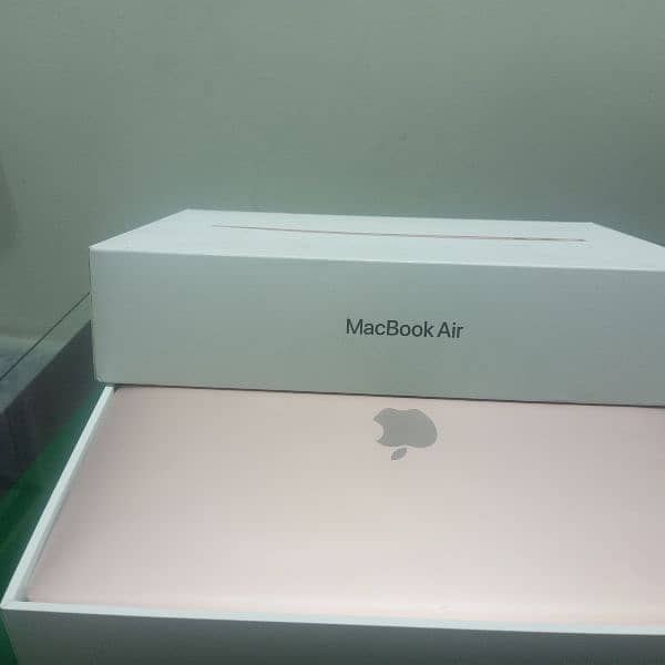 Macbook Air M1 2020, 8/256, Rose Gold with full box like new 1