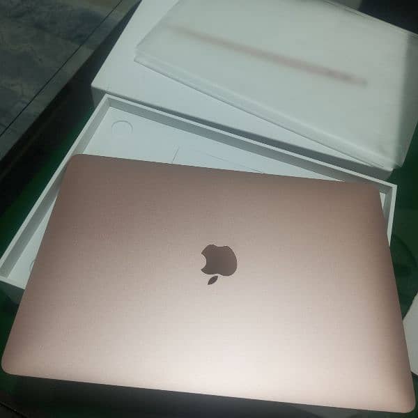 Macbook Air M1 2020, 8/256, Rose Gold with full box like new 5