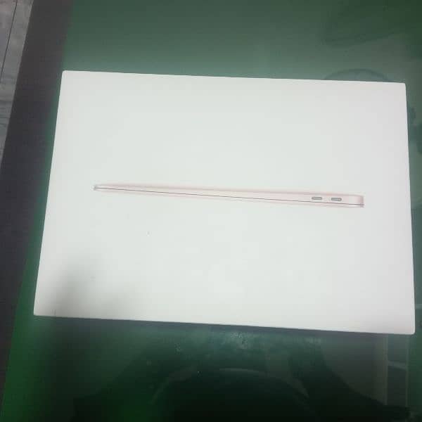 Macbook Air M1 2020, 8/256, Rose Gold with full box like new 9