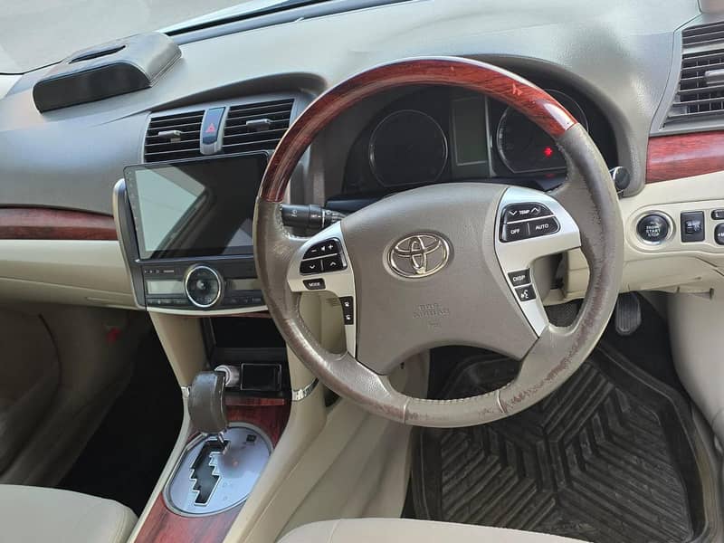 Toyota Premio X 1.8 2012 Model 8