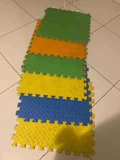 used 6 play mats